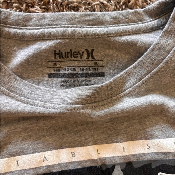 Bundle of two long sleeve shirts Boys 10-12 - Picture 7 of 7